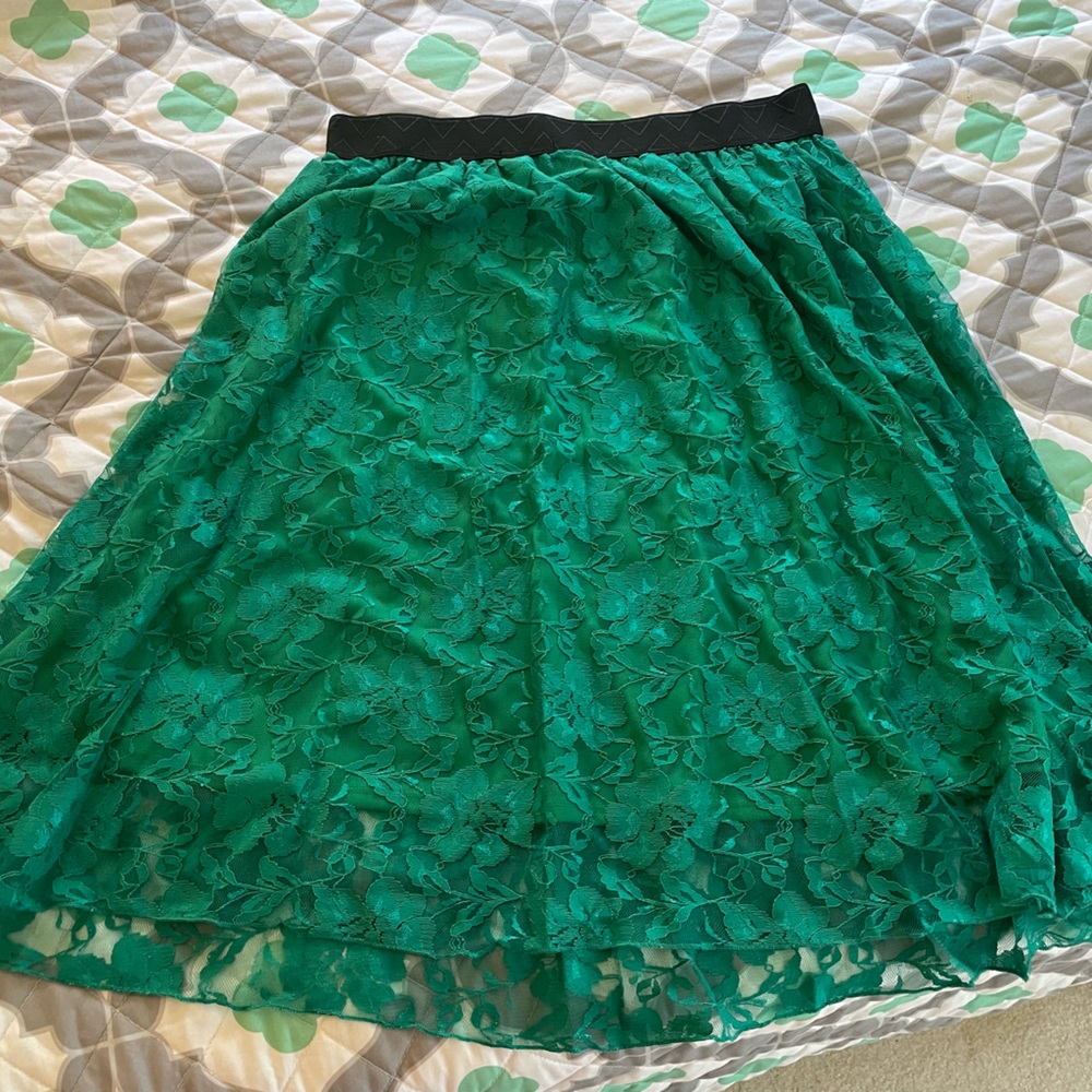 Green lularoe skirt